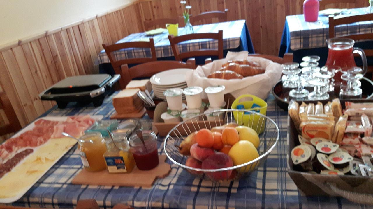 Trattoria Bar Pace 호텔 Re 외부 사진